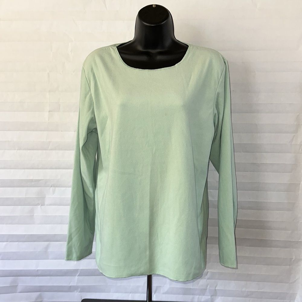 Carole Hochman Women's Pale Green Long Sleeve Super Soft Blouse Size Medium